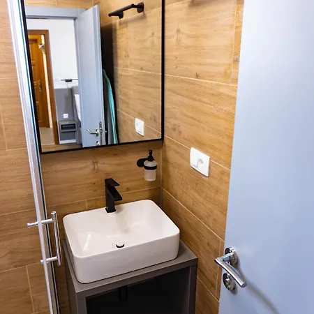 Dida Sime Apartmán Starigrad Paklenica
